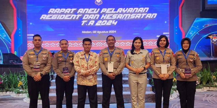 Tim Pembina Samsat Provinsi Jambi Hadiri Rapat Anev Pelayanan Regident dan Kesamsatan Tahun 2024 di Medan
