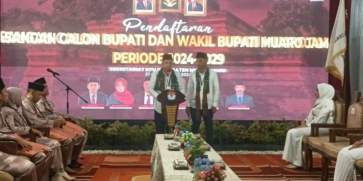 BBS-Junaidi Mahir Pasangan Pertama Mendaftar ke KPU Kabupaten Muaro Jambi