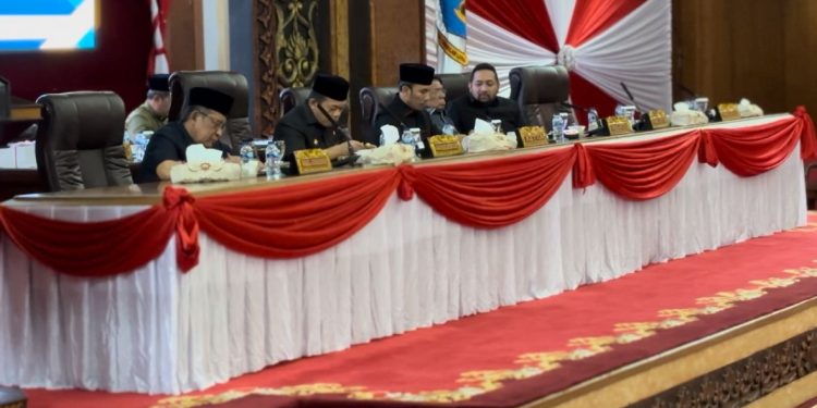 DPRD Provinsi Jambi Gelar Rapat Paripurna dengan Agenda Pembahasan Ranperda