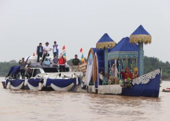 Lepas Parade Perahu Hias, Al Haris: Melestarikan Tradisi Nenek Moyang