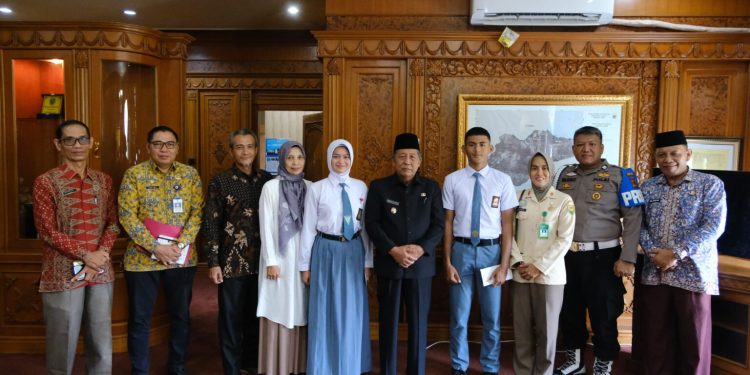 Dua Paskibra Jambi Terpilih Kibarkan Bendera Merah Putih di IKN