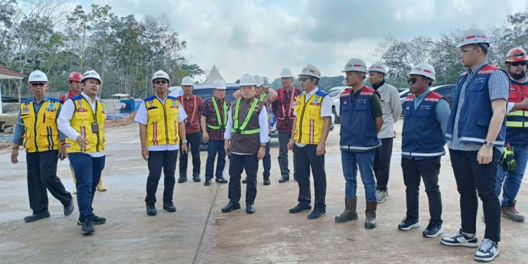 Gubernur Al Haris Pantau Pembangunan Tol Baleno. Progres Pekerjaan 92,5 Persen