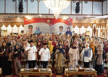 Gubernur Al Haris Tegaskan Komitmen Pemerintah Perkuat Dukungan Pendampingan Bagi Perajin