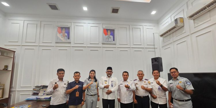Kunjungan Kepala Cabang Jasa Raharja Jambi ke Rumah Dinas PJ Gubernur Jambi