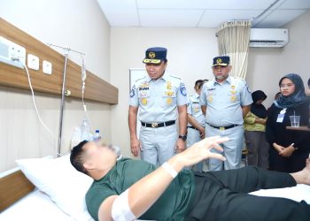 Rivan A. Purwantono Pastikan Korban Tabrakan Beruntun Tol Cipularang Dapat Pelayanan Terbaik di RS Abdul Radjak