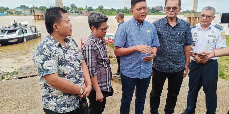 Ketua DPRD Minta Pengusaha Penabrak Tiang Jembatan Aurduri I Tanggungjawab