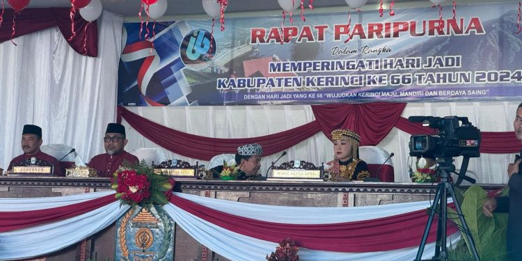 Pjs Gubernur Jambi Sudirman Hadiri HUT ke-66 Kabupaten Kerinci