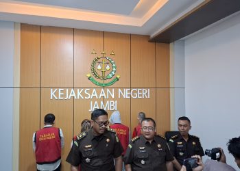 Berkas Tersangka Helen CS dan Barang Bukti di Terima Kejari Jambi
