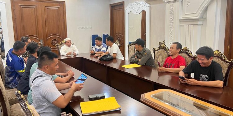 Terima Aspirasi Aliansi Honorer: Al Haris Ketua Asosiasi Gubernur Indonesia Surati Menpan-RB