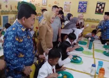 Program Makan Bergizi Gratis Perdana Dilaunching di Jambi