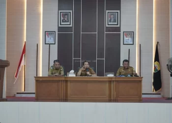 Bupati Muaro Jambi Bambang Bayu Suseno Gelar Rapat Staf Bersama Pejabat Eselon II dan III