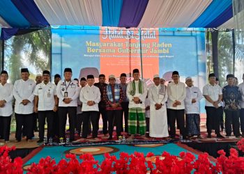 Gubernur Al Haris Halal bi Halal Bersama Masyarakat Tanjung Raden