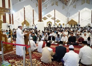 Gubernur Al Haris Safari Subuh di  Masjid Islamic Centre