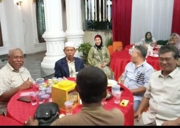 Pengurus PWI Jambi Silaturahmi Ke Rumah Penasehat PWI