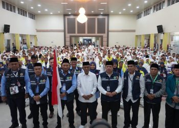 Lepas JCH Kloter 20, Pesan Gubernur Jambi: Perbanyak Istighfar Selama di Makkah