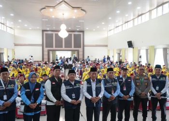 Lepas JCH Kloter 13, Wagub Sani: Jaga Fisik, Mental dan Kesehatan