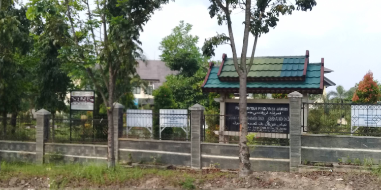 Ditanya Soal Pengadaan Sapi, Alat Pertanian dan Pupuk, Kadis Tanaman Pangan, Hortikultura dan Peternakan Provinsi Jambi Bungkam