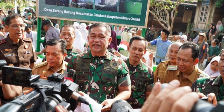 Gubernur Al Haris Dampingi KSAD Resmikan 47 Titik Program TNI AD Manunggal Air di Jambi