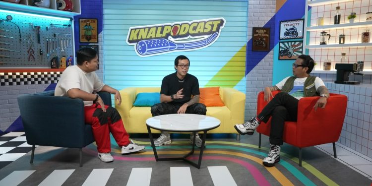 Full Gaspol! Dokter Tirta Kasih Riding Tips Seru di Episode Perdana Yamaha Knalpodcast Bareng Gofar Hilman