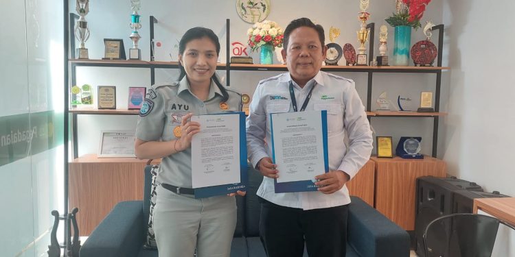 Jasa Raharja Jambi dan Pegadaian Teken Komitmen Tingkatkan Kepatuhan Pembayaran PKB dan SWDKLLJ
