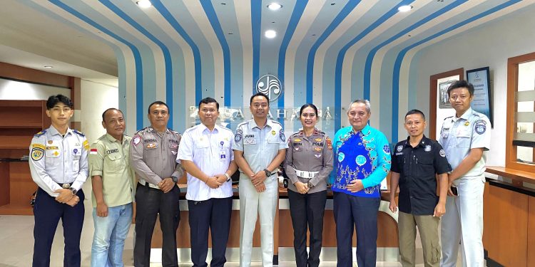 PT Jasa Raharja Cabang Muara Bungo Gelar Forum Keselamatan Lalu Lintas (FKLL) di Kabupaten Bungo untuk Sinergi Antar Instansi dalam Meningkatkan Keselamatan Berkendara.