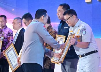 Jasa Raharja Terima Penghargaan dari Kapolri pada Acara Rakernis Fungsi Lalu Lintas 2025