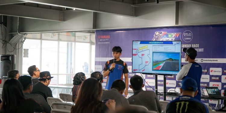 Sensasi Berkendara Aerox Alpha, R25 dan MT-25 di Sirkuit Mandalika, Buktikan Kualitas Unggulan Inovasi Yamaha