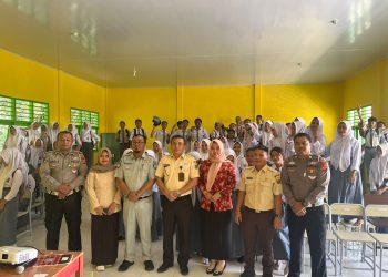 Sosialisasi Keselamatan Lalu Lintas dan Administrasi Kesamsatan: Jasa Raharja Samsat Muara Tebo Gandeng Mitra Gelar Edukasi di SMKN 8 Tebo