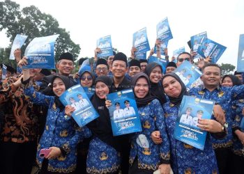 Pemkab Muaro Jambi melaksanakan penyerahan Surat Keputusan (SK) dan pelantikan serta pengambilan sumpah/janji Bagi Pegawai Pemerintah dengan Perjanjian Kerja (PPPK) Tahap I Formasi Tahun 2024
