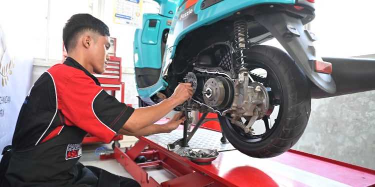 YAMAHA ENGINEERING SCHOOL (YES) ANGKATAN KE 9 KEMBALI DI BUKA
