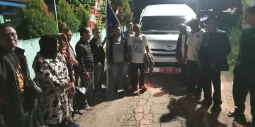 Ketua PWI Jambi Lepas Keberangkatan Peserta Kongres PWI 2025 ke Cikarang