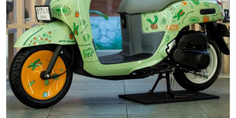 Modal Sticker Bertema Mikroorganisme Bikin Fazzio Hybrid Jadi Tampil Lebih Manis Sekaligus Kalcer