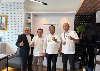 Gubernur Al Haris Bersama Jajaran Pengurus ADPMET Diskusi dan Bahas Berbagai Persoalan