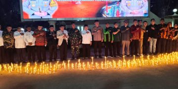 Gubernur Al Haris Hadiri Doa dan Aksi Damai 1.000 Lilin Polda Jambi Bersama Ojol
