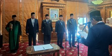 Wagub Abdullah Sani Lantik 4 Pejabat Eselon II Pemprov Jambi. Berikut Nama-namanya