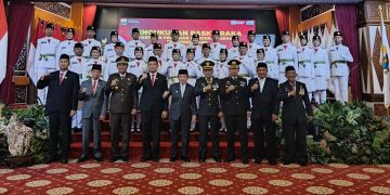 Gubernur Al Haris Kukuhkan Paskibraka Provinsi Jambi 2025