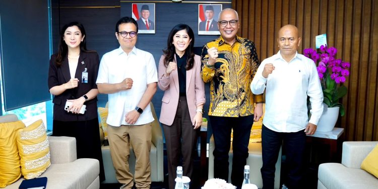 Meutya Hafid Sambut Kunjungan Ketua PWI Terpilih, Ahmad Munir Beserta Rombongan di Kantor Kementrian KOMDIGI
