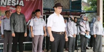 Prof. Havidz Beri Motivasi Belajar dan Pengembangan Potensi Diri kepada Siswa-Siswi SMK PGRI 2 Kota Jambi