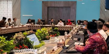 Gubernur Al Haris Terima Kunjungan Komisi II DPR RI, Bahas Penguatan BUMD dan Tata Ruang
