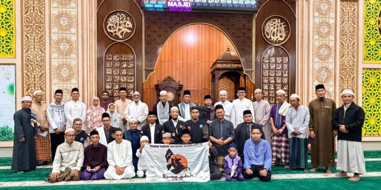 Wagub Sani Ikuti Qiyamul Lail Malam ke-25 Ramadhan dan Hadiri Milad Pejuang Subuh