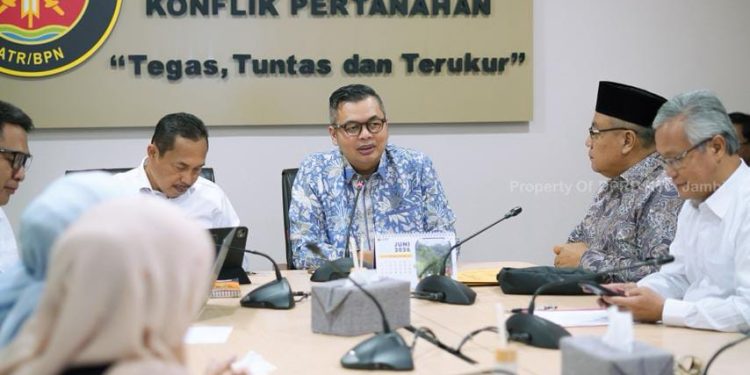 Pansus DPRD Jambi Dorong Solusi Zona Merah Pertamina Lewat Tim Terpadu ATR/BPN