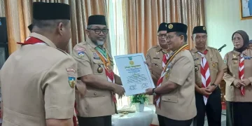 Wali Kota Jambi Dr. Maulana Terima Penghargaan Prestisius Sebagai Tokoh Perintis Utama Gerakan Pramuka