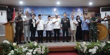 Hadiri UKW Mandiri PWI Kota Jambi, Gubernur Al Haris Dukung Program Profesionalisme Wartawan