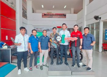 Pemenang Program Semarak Berkah BAF tahun 2026  Terima Hadiah Yamaha Mio M3